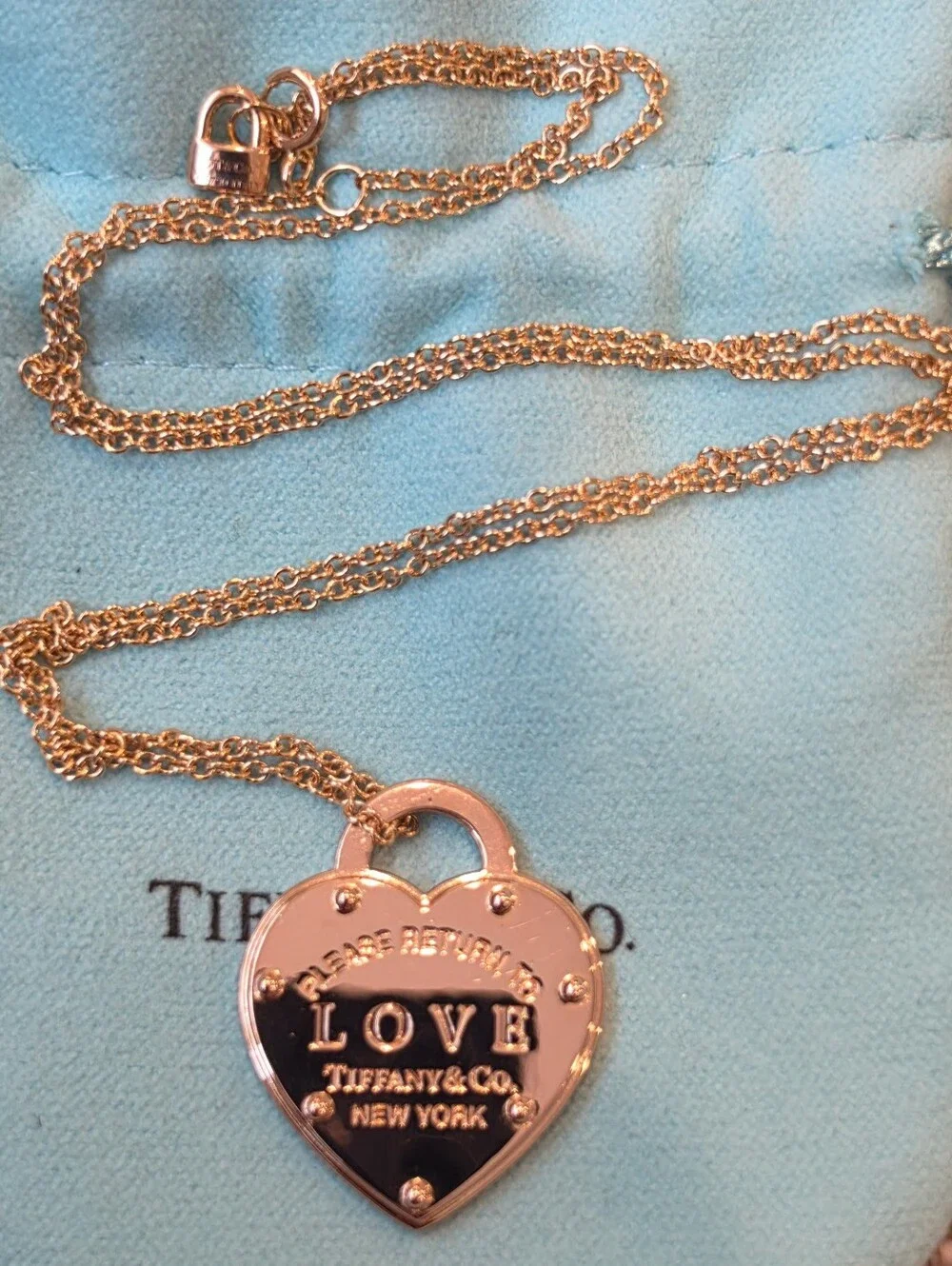 Tiffany & Co. Return to Love 18k Rose Gold Gold Heart Lock Necklace
